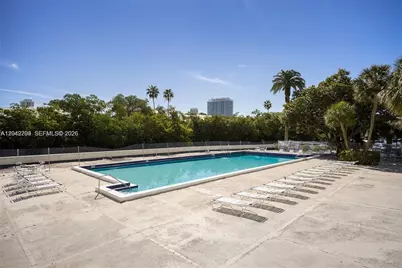 7441 Wayne Ave #15i, Miami Beach, FL 33141 - Photo 9