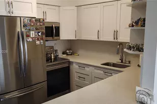 7441 Wayne Ave, Miami Beach, FL 33141 - Photo 25