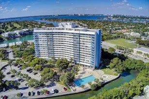 7441 Wayne Ave, Miami Beach, FL 33141 - Photo 5