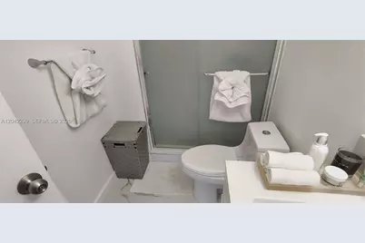 7441 Wayne Ave #15i, Miami Beach, FL 33141 - Photo 37