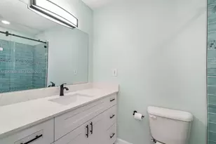 560 High Point Dr, Delray Beach, FL 33445 - Photo 19