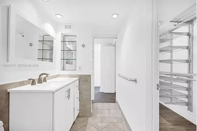 2750 NE 183rd St #2410, Aventura, FL 33160 - Photo 57