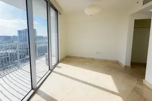 1750 N Bayshore Dr, Miami, FL 33132 - Photo 17