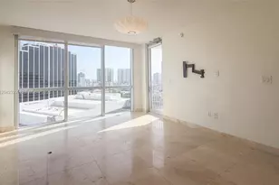 1750 N Bayshore Dr, Miami, FL 33132 - Photo 11