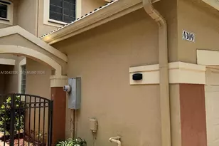 4309 Vineyard Cir, Weston, FL 33332 - Photo 7