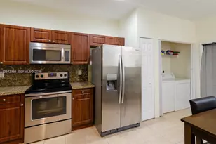 4309 Vineyard Cir, Weston, FL 33332 - Photo 5