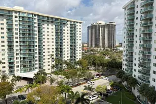 19380 Collins Ave, Sunny Isles Beach, FL 33160 - Photo 23