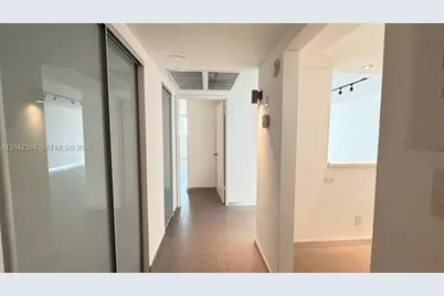 19380 Collins Ave #905, Sunny Isles Beach, FL 33160 - Photo 5