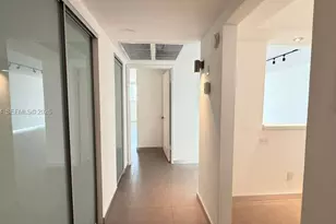 19380 Collins Ave, Sunny Isles Beach, FL 33160 - Photo 5