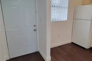 9877 Nob Hill Ln, Sunrise, FL 33351 - Photo 7