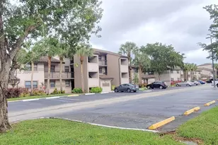 9877 Nob Hill Ln, Sunrise, FL 33351 - Photo 37