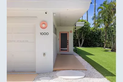 1000 NE 85th St, Miami, FL 33138 - Photo 11
