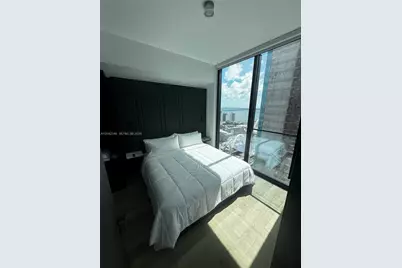 20 NE 11th St #4604, Miami, FL 33132 - Photo 15