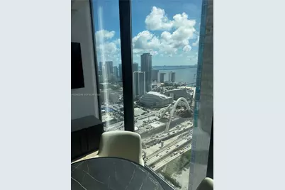 20 NE 11th St #4604, Miami, FL 33132 - Photo 19