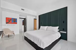 20 NE 11th St, Miami, FL 33132 - Photo 13