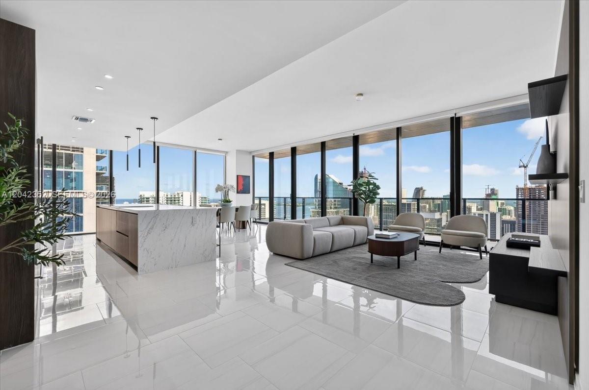 20 NE 11th St #6003 - 20 NE 11th St #6003, Miami, FL 33132 Luxury Property | Jose Angel Pina