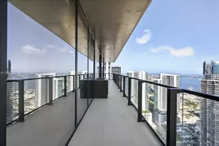 20 NE 11th St, Miami, FL 33132 - Photo 43