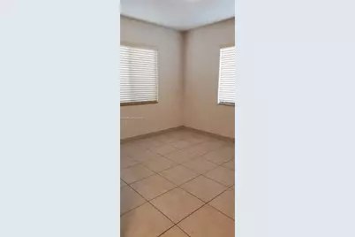 138 NW 31st St #138, Miami, FL 33127 - Photo 5