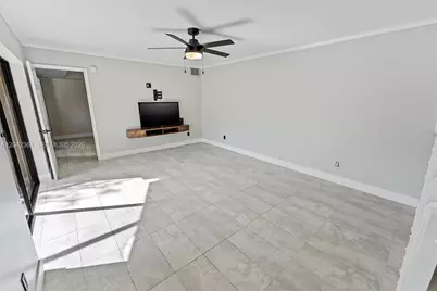 11867 SW 13th Ct, Davie, FL 33325 - Photo 5
