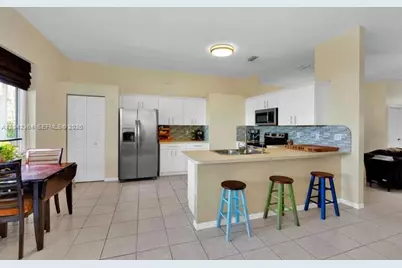 2405 SE 5th Ct, Homestead, FL 33033 - Photo 19