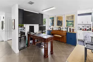 121 NE 18th St, Homestead, FL 33030 - Photo 31