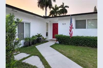 121 NE 18th St, Homestead, FL 33030 - Photo 5