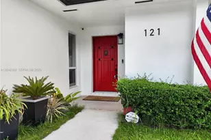 121 NE 18th St, Homestead, FL 33030 - Photo 7