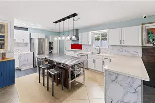 121 NE 18th St, Homestead, FL 33030 - Photo 19