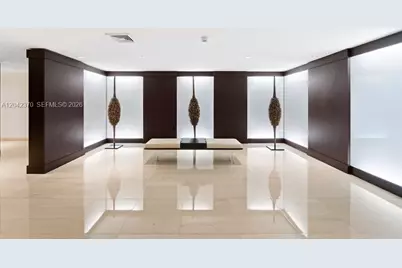 900 Biscayne Blvd #2312, Miami, FL 33132 - Photo 27