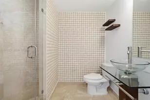 350 S Miami Ave, Miami, FL 33130 - Photo 19