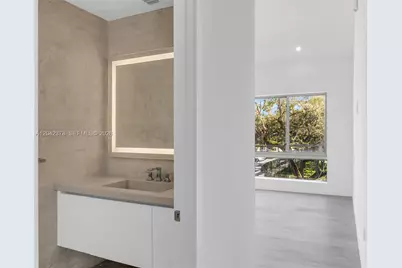 3204 Plaza St, Miami, FL 33133 - Photo 23