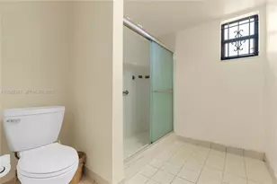 1800 W 54th St, Hialeah, FL 33012 - Photo 13