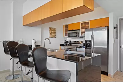 1750 N Bayshore Dr #5212, Miami, FL 33132 - Photo 5