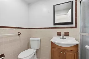 8197 W 14th Ct, Hialeah, FL 33014 - Photo 43
