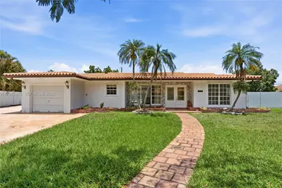 8197 W 14th Ct, Hialeah, FL 33014 - Photo 7