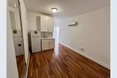 8130 NW 12th St, Pembroke Pines, FL 33024 - Photo 9
