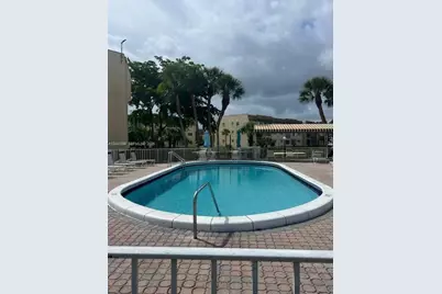 8285 Sunrise Lakes Blvd #106, Sunrise, FL 33322 - Photo 13