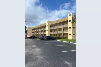 8285 Sunrise Lakes Blvd #106, Sunrise, FL 33322 - Photo 1