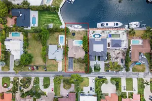 496 Holiday Dr, Hallandale Beach, FL 33009 - Photo 7