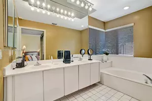 9355 NW 18th Pl, Plantation, FL 33322 - Photo 21