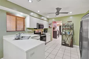 9355 NW 18th Pl, Plantation, FL 33322 - Photo 9