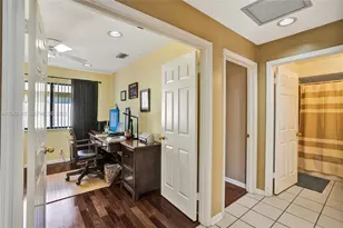9355 NW 18th Pl, Plantation, FL 33322 - Photo 27