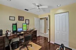 9355 NW 18th Pl, Plantation, FL 33322 - Photo 29