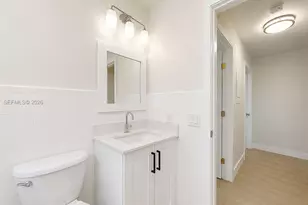 1670 W 42nd St, Hialeah, FL 33012 - Photo 23