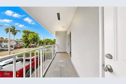 1670 W 42nd St #1672, Hialeah, FL 33012 - Photo 41