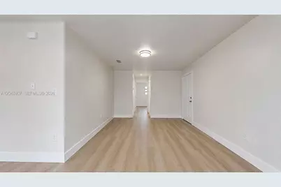1670 W 42nd St #1672, Hialeah, FL 33012 - Photo 7