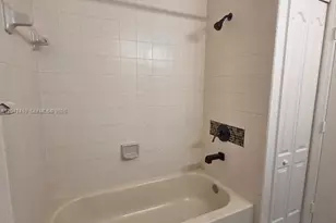 1536 SE 25th St, Homestead, FL 33035 - Photo 5