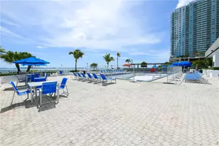 801 Brickell Bay Dr, Miami, FL 33131 - Photo 27