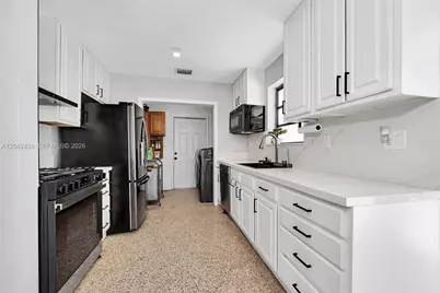 19601 Belview Dr, Cutler Bay, FL 33157 - Photo 11
