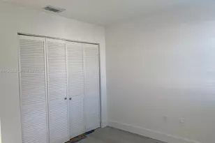 5245 NW 112th Ave, Doral, FL 33178 - Photo 15